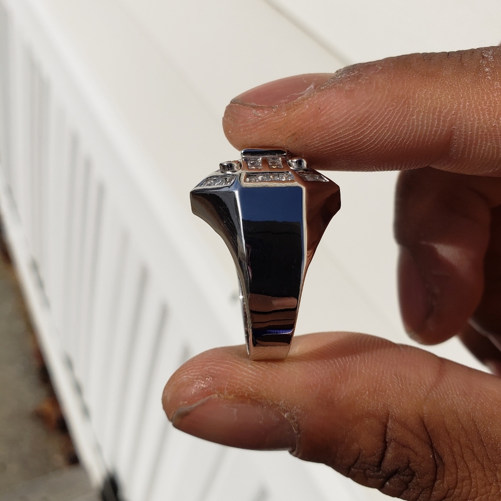 Mens ring